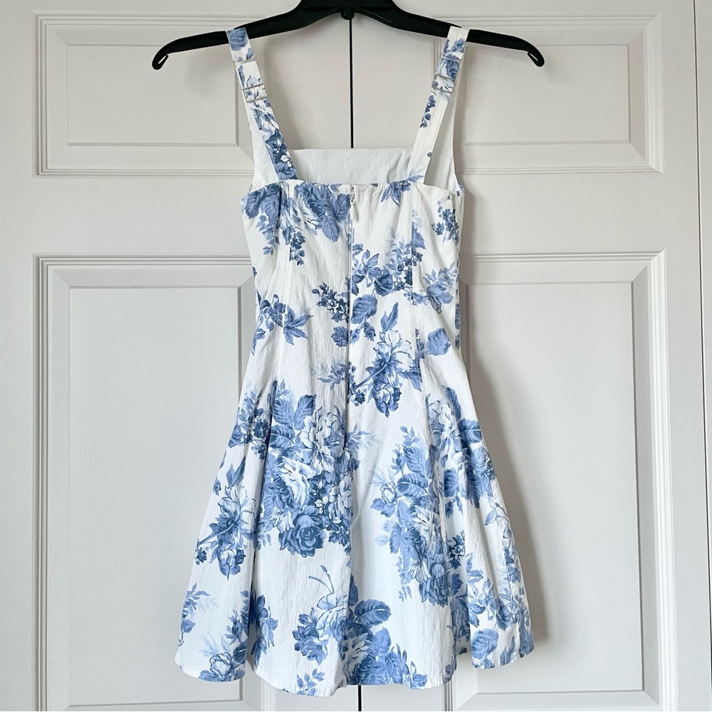 Abercrombie & Fitch Stretch A-Line Mini Dress Floral Blue and White Dress xxs - Picture 3 of 6